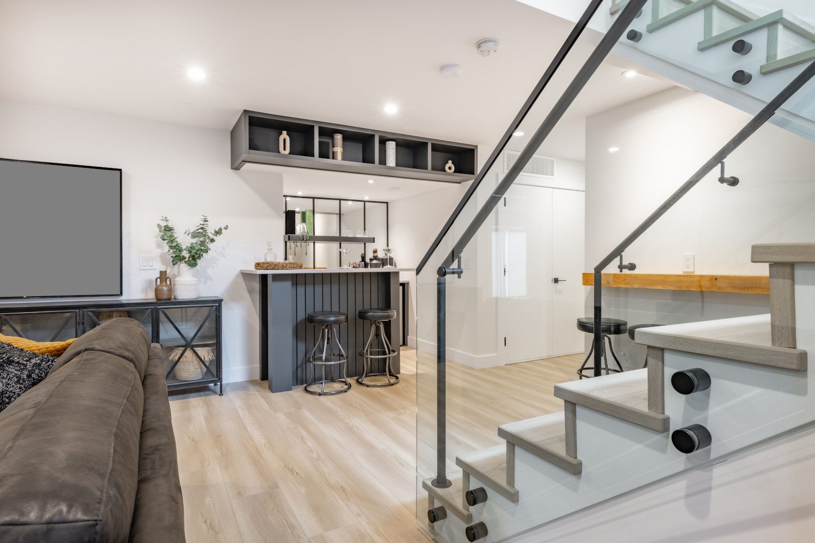 Recreation,Party,Room,With,Bar,Stairs,With,Glass,Rails,Downstairs